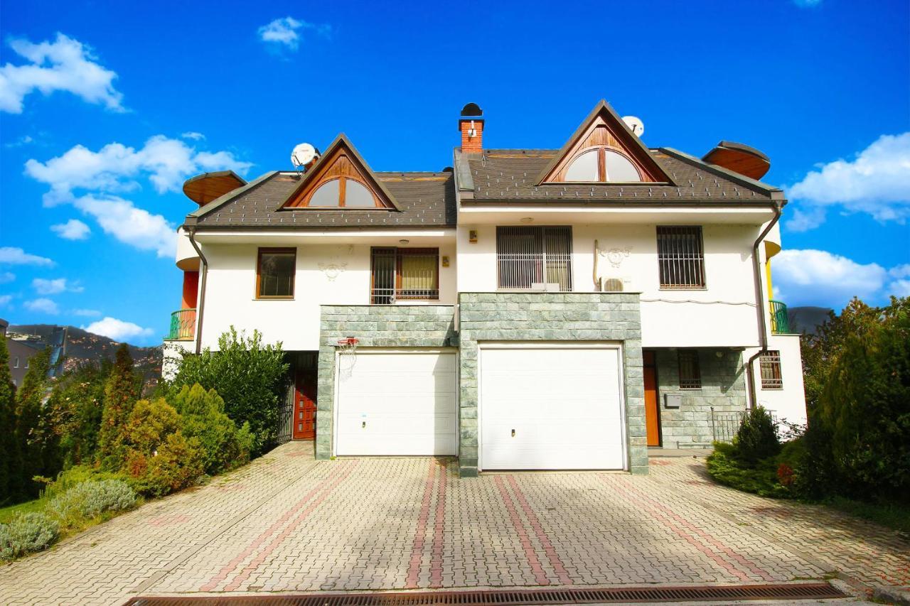 Villa Skenderija East By Poppy Sarajevo Buitenkant foto
